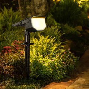 Potente lámpara de picadura solar led para jardín.