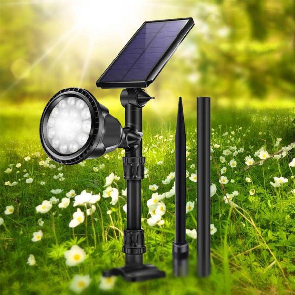 Lampe solaire sur piquet jardin