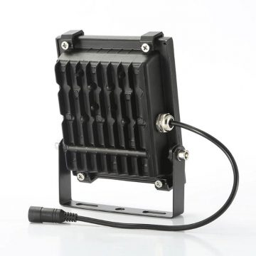projecteur solaire façade arrière