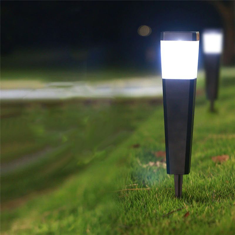 borne solaire led puissante autonome