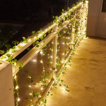 guirlande solaire lierre balcon
